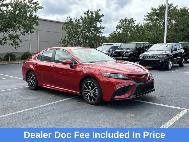 2024 Toyota Camry SE