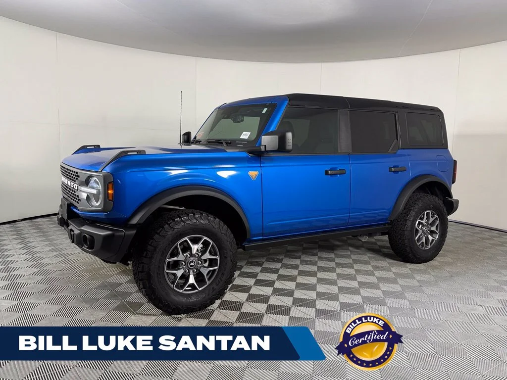 Certified Used 2025 Blue Ford Badlands image 1