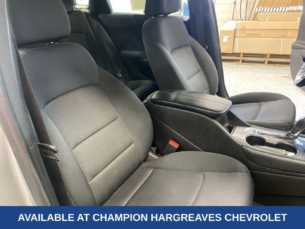 Used 2016 SILVER ICE METALLIC Chevrolet LT image 36