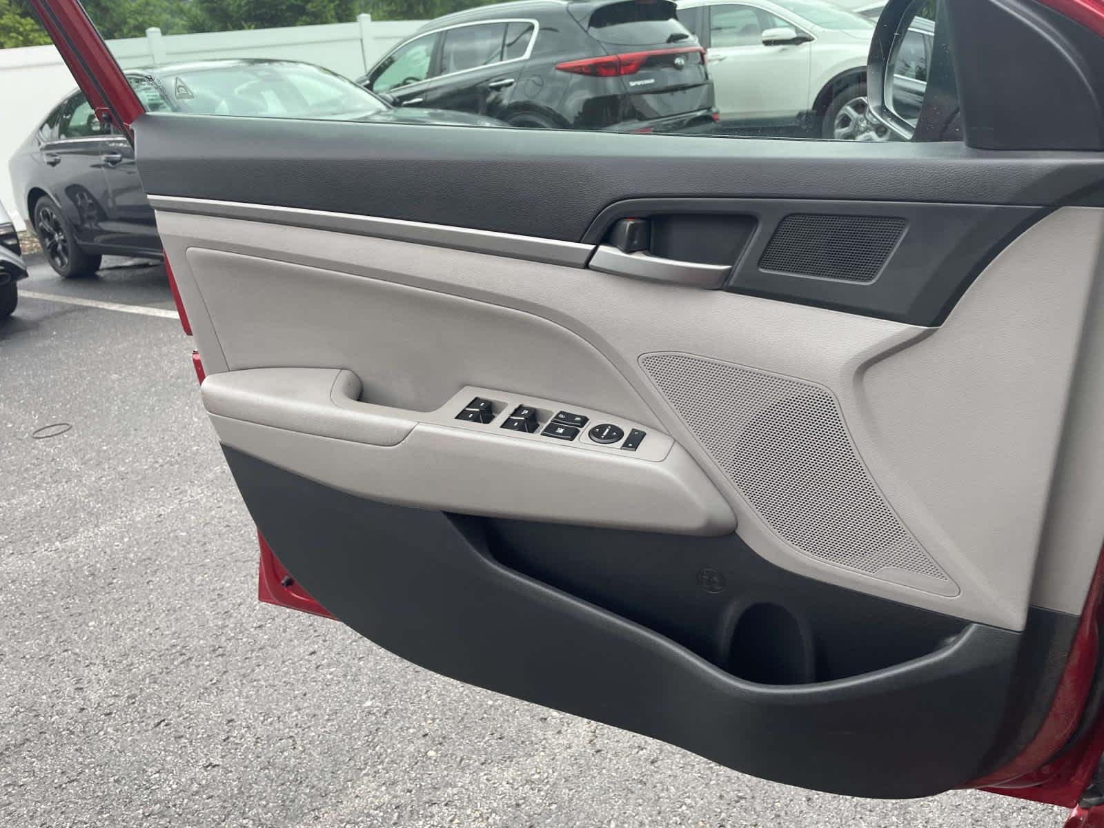 Used 2017 Scarlet Red Pearl Hyundai Limited image 30