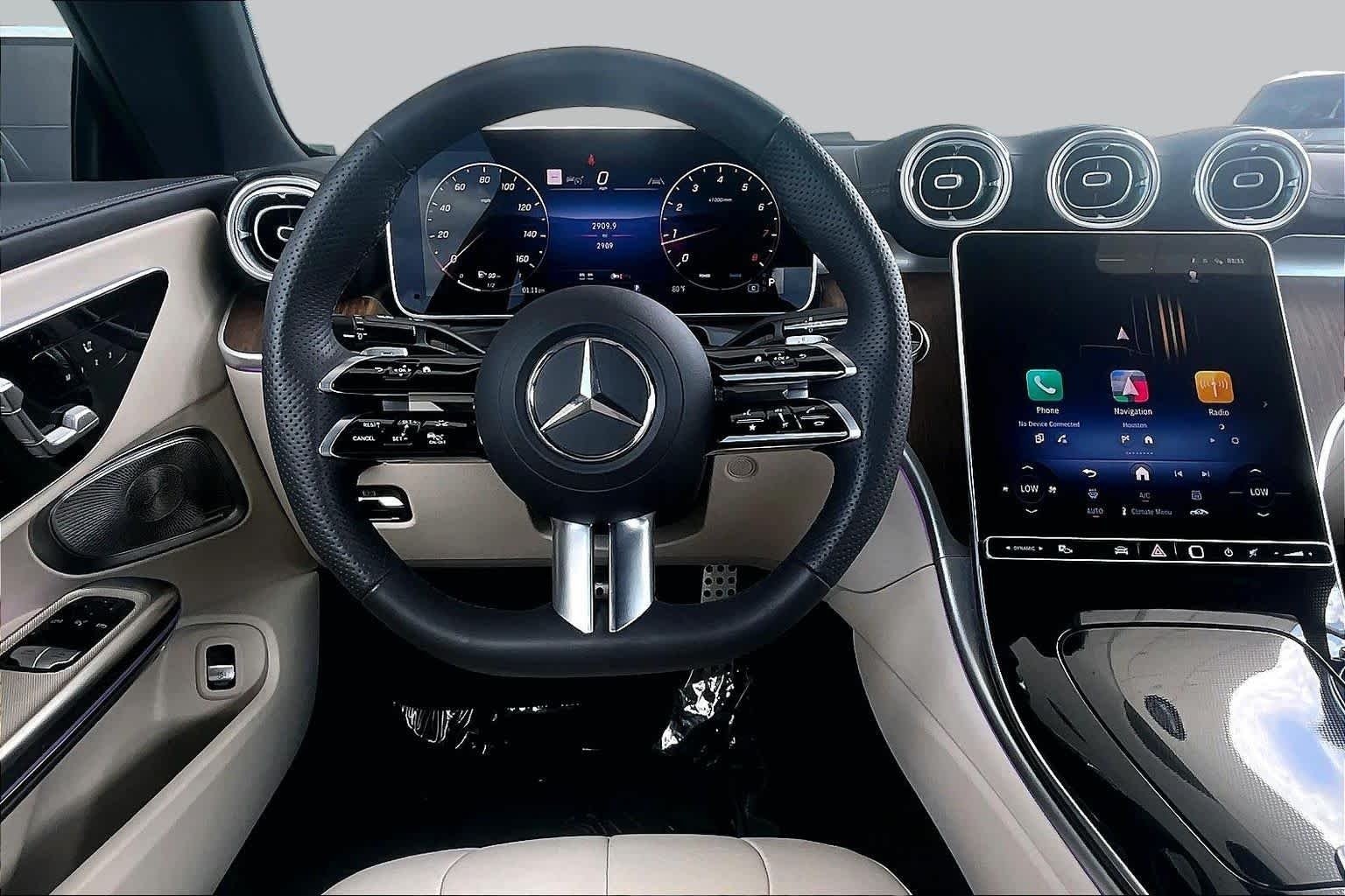 Used 2026 MANUFAKTUR Moonlight White Metallic Mercedes-Benz CLE 450 image 6