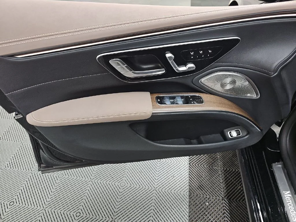 Used 2025 Black Mercedes-Benz 450 image 9