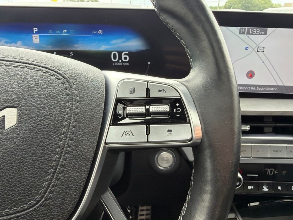 Used 2023 Wolf Gray Kia SX-Prestige X-Line image 28