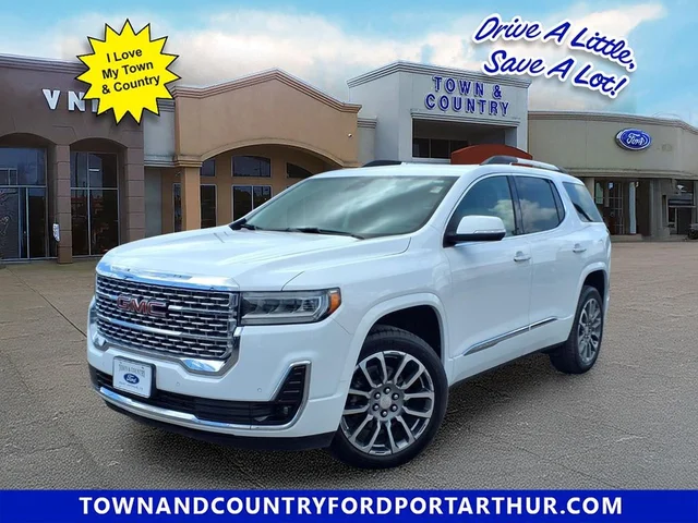 2023 GMC Acadia Denali