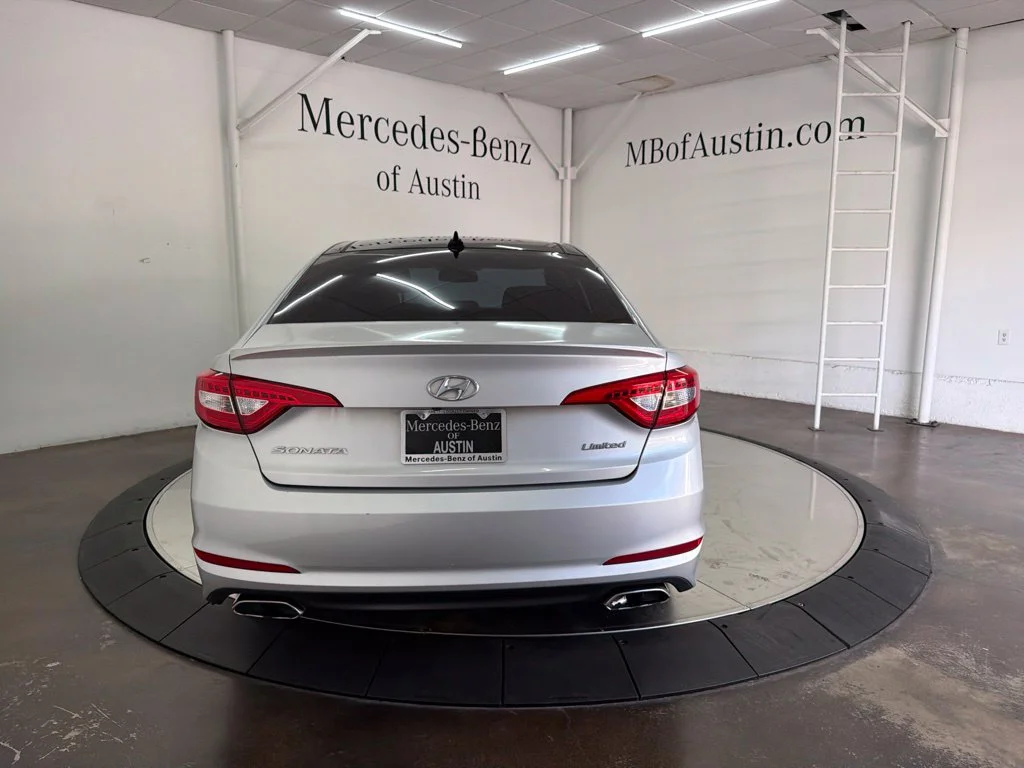 Used 2015 Silver Hyundai Limited image 6