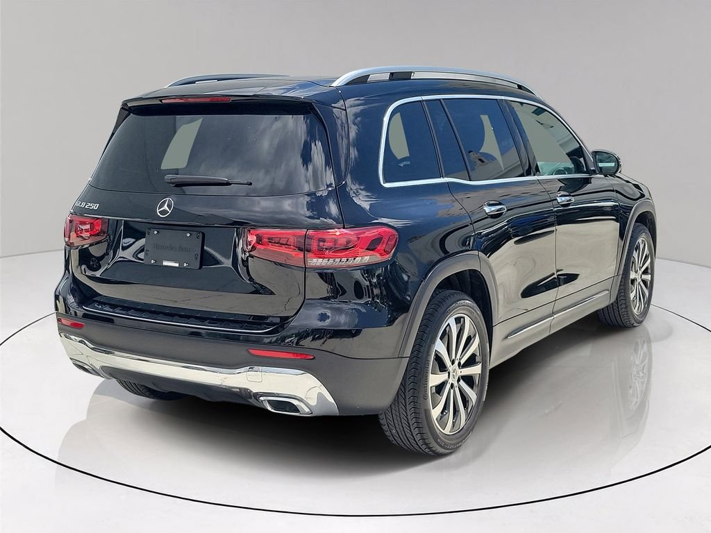 Certified Used 2022 Black Mercedes-Benz GLB 250 image 6