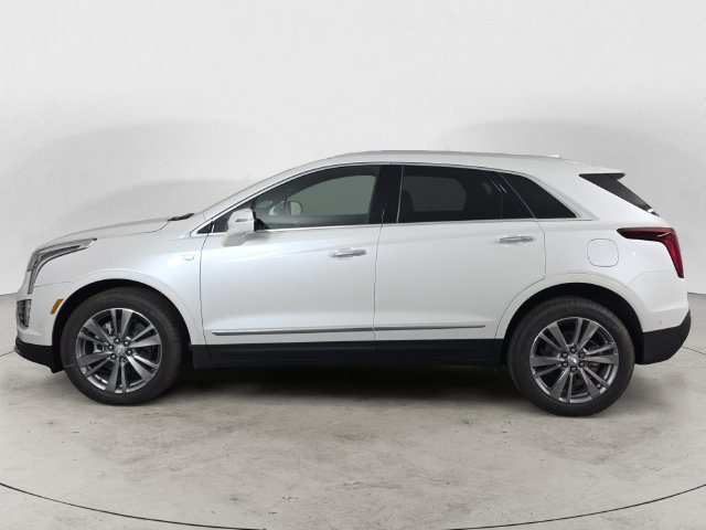 Used 2026 Crystal White Tricoat Cadillac Premium Luxury image 8