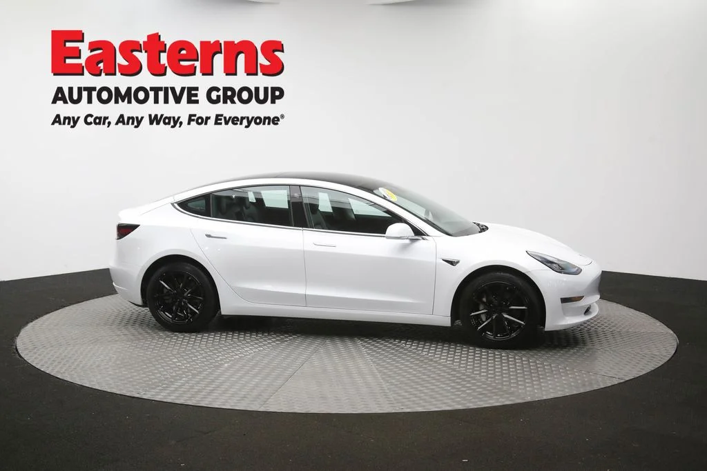 Used 2019 White Tesla Standard Range Plus image 42