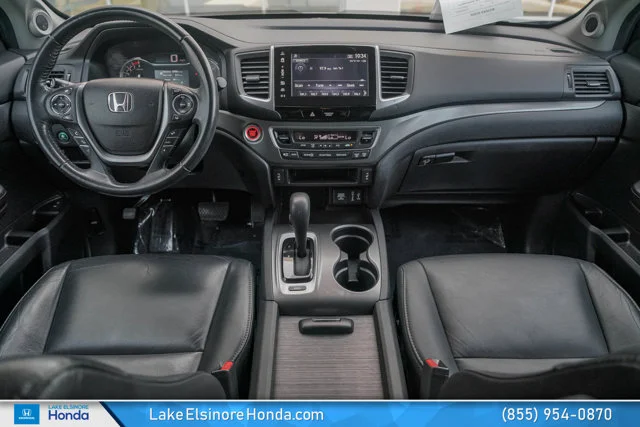 Used 2017 White Diamond Pearl Honda EX-L image 17