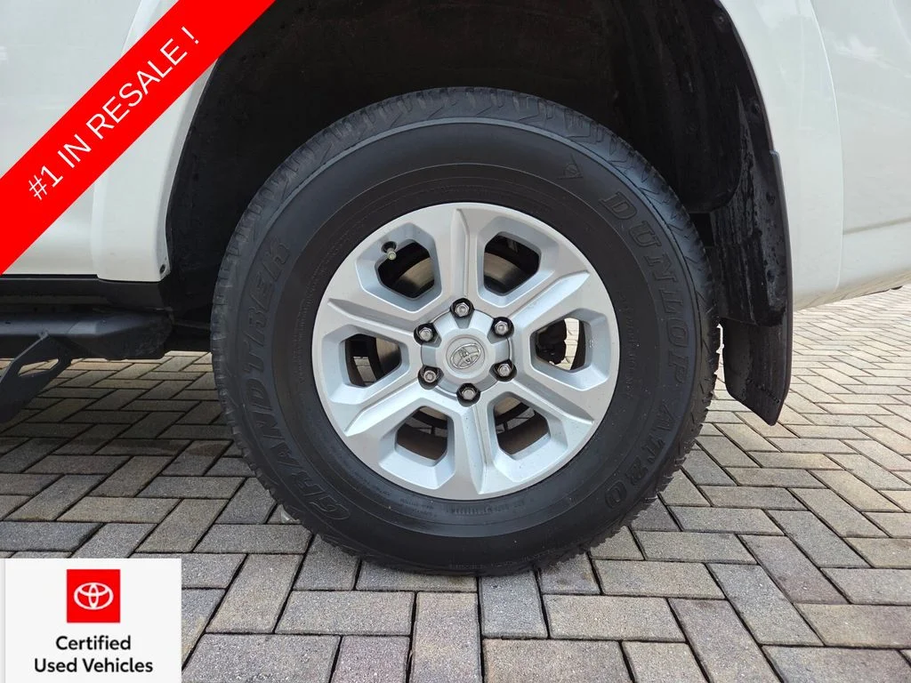Used 2023 White Toyota SR5 image 20