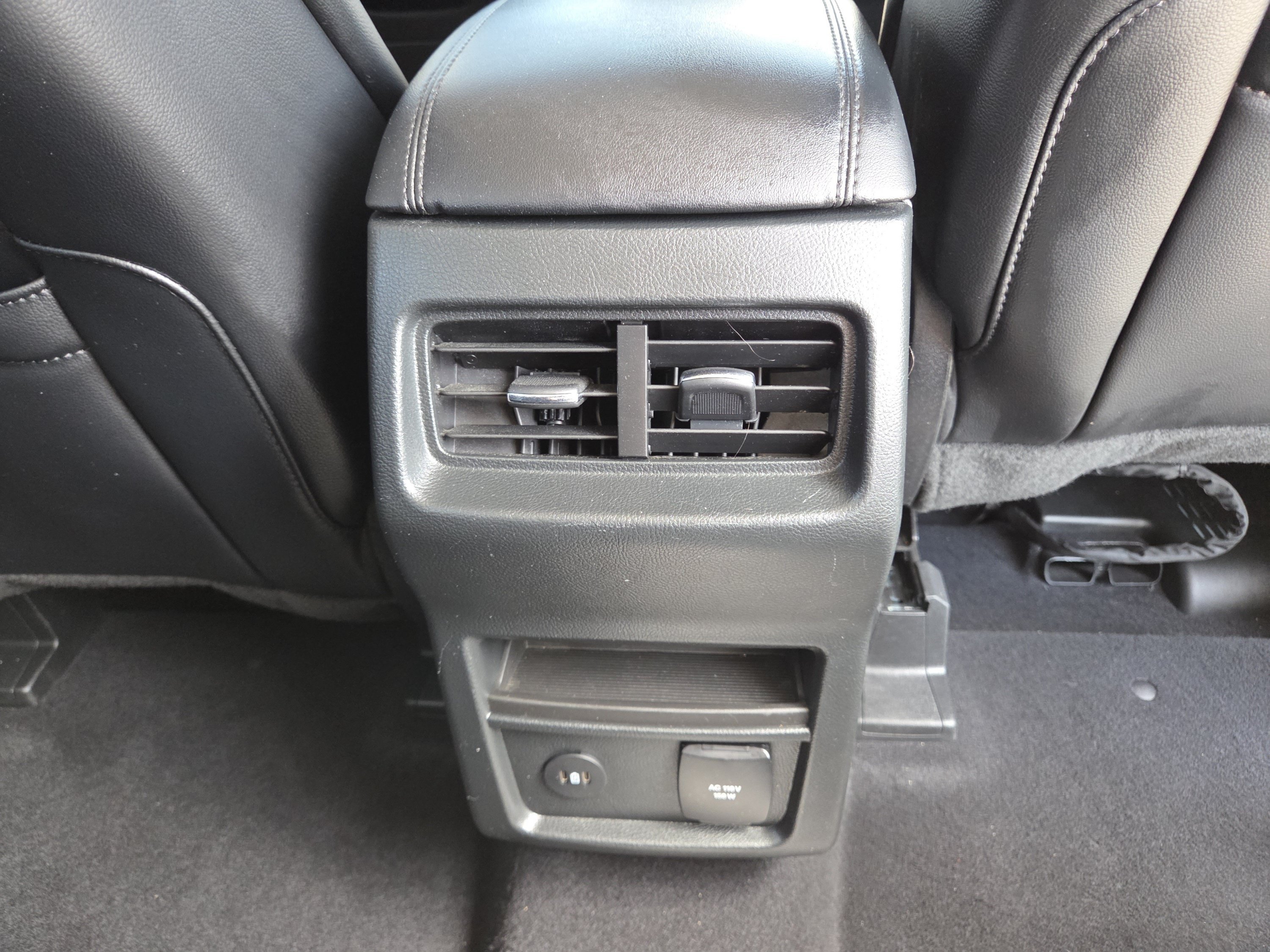 Used 2024 Silver Metallic Ford SEL image 29