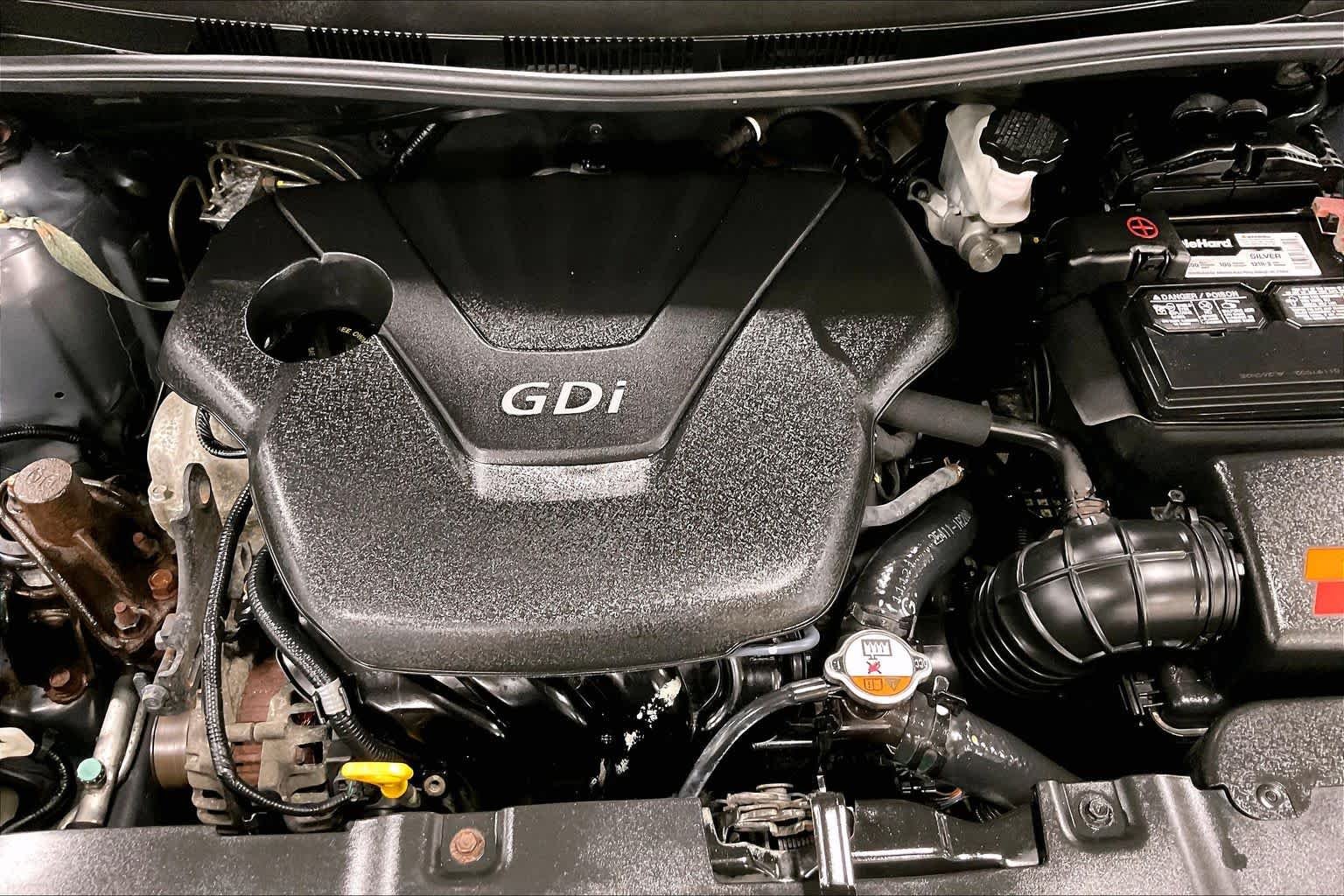 Used 2012 Cyclone Gray Hyundai GS image 31