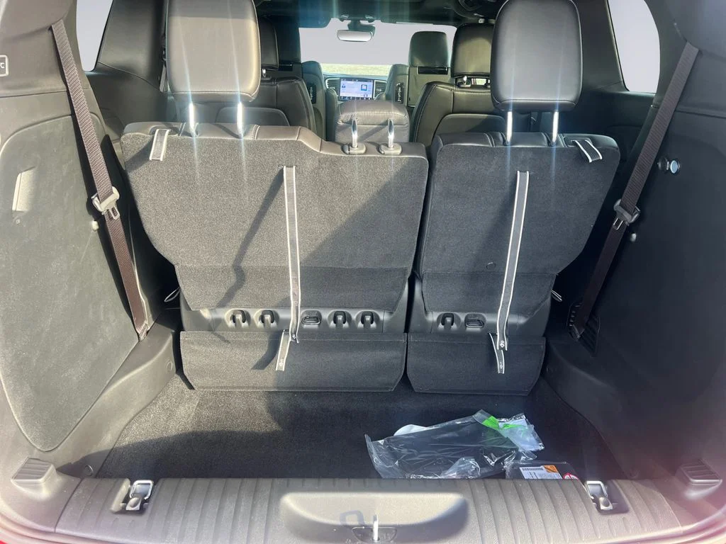 2026 Chrysler Pacifica Select - Photo 21