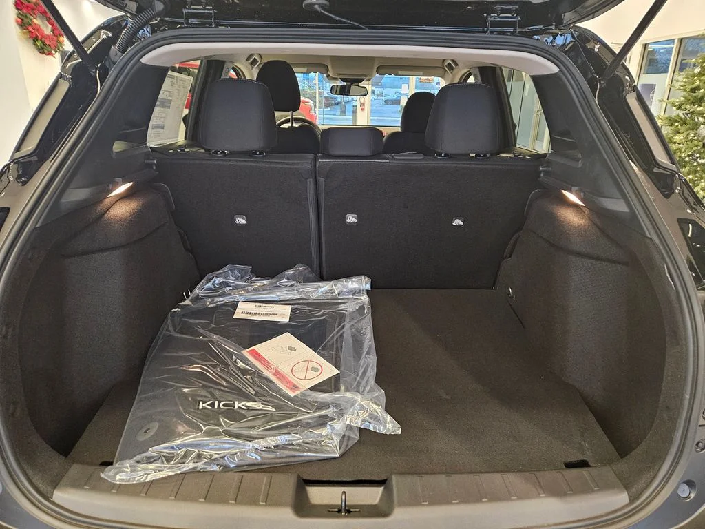 New 2026 Super Black Nissan SV image 29