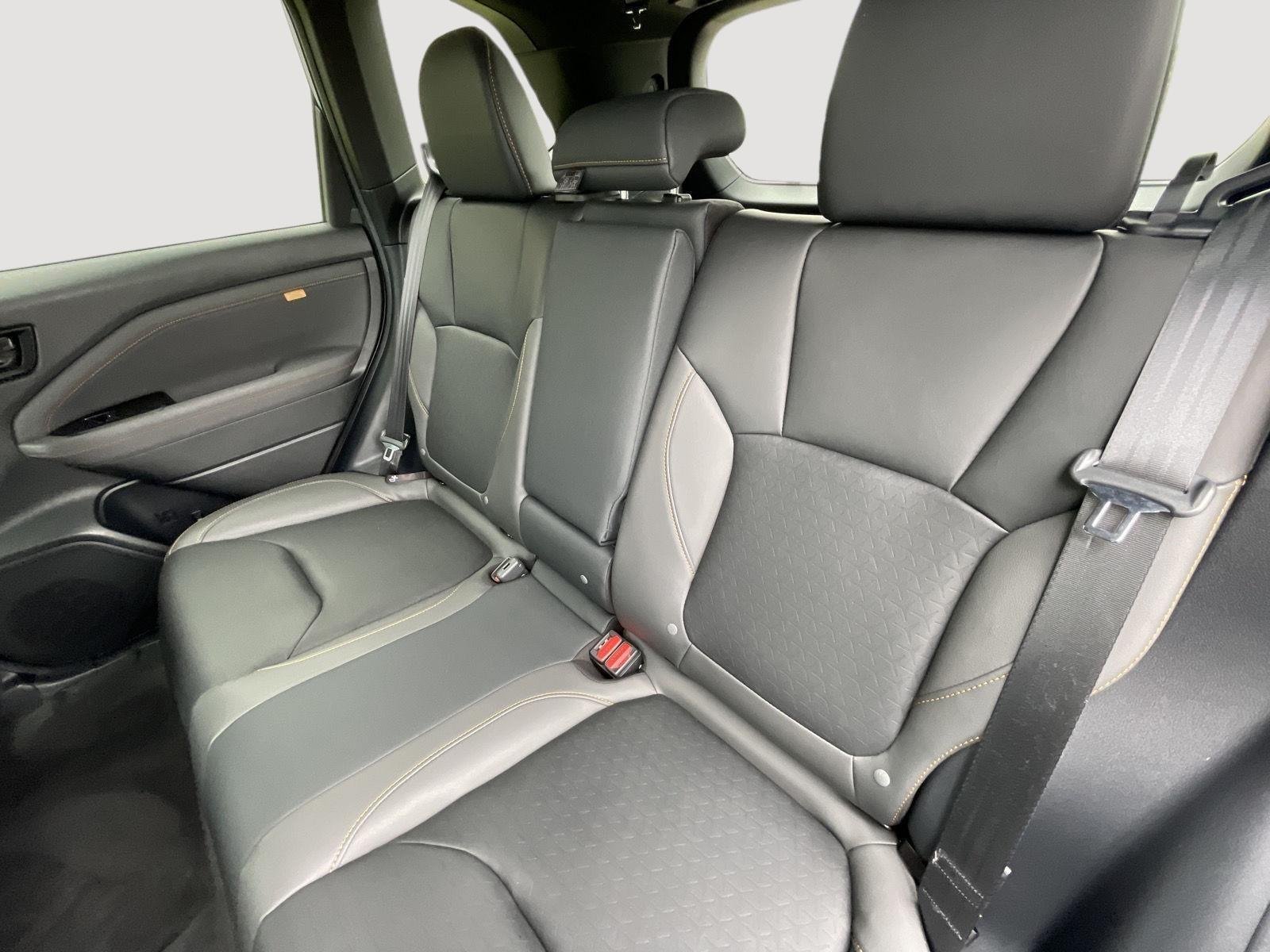 Used 2026 Geyser Blue Subaru Wilderness image 19