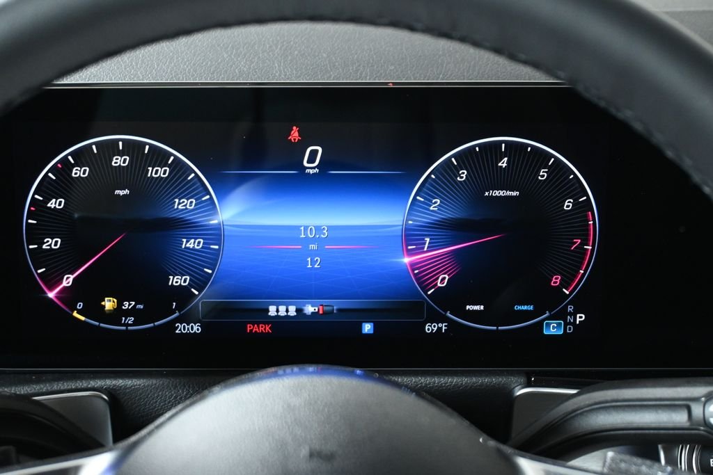 Used 2026 Night Black Mercedes-Benz GLB 250 image 19