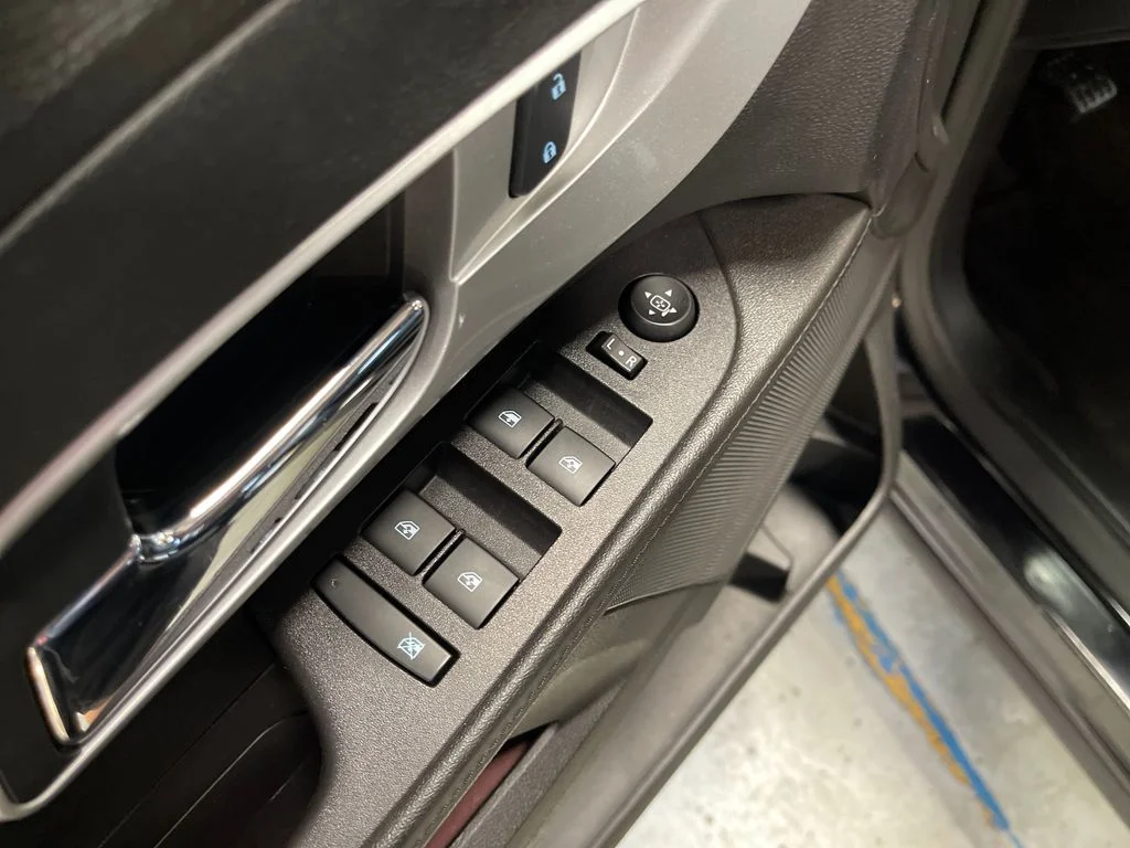 Used 2017 Black Chevrolet LT image 15