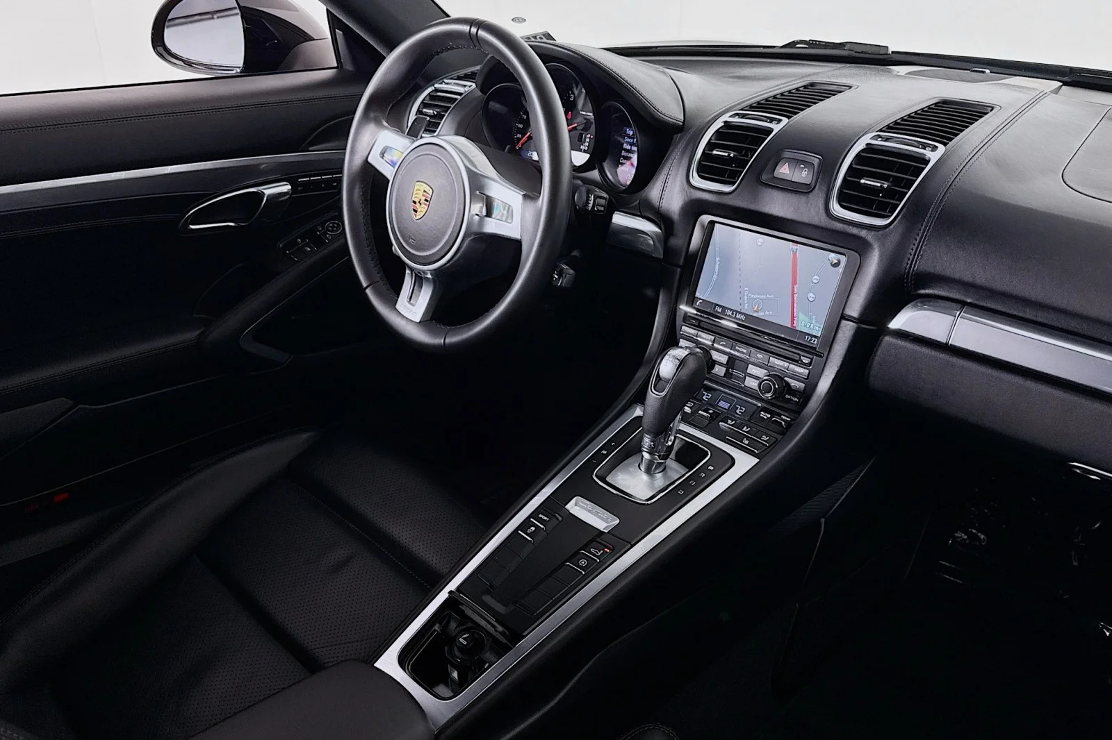 Used 2016 Black Porsche  image 15