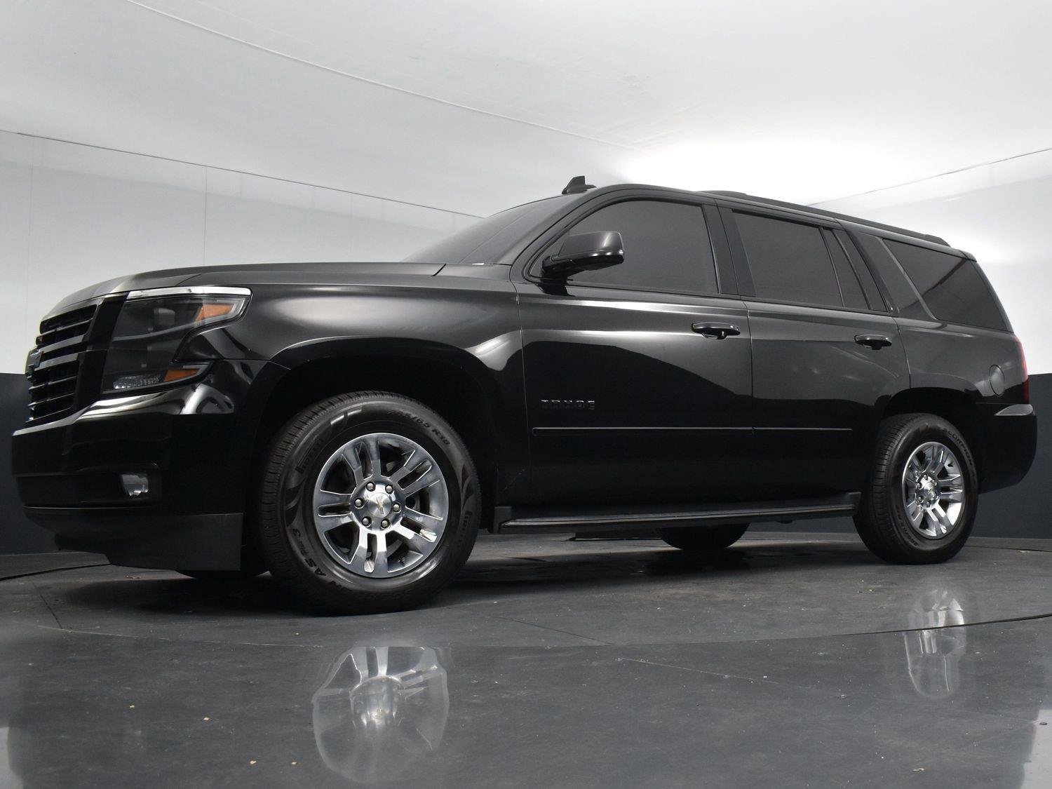Used 2018 Black Chevrolet Premier image 49