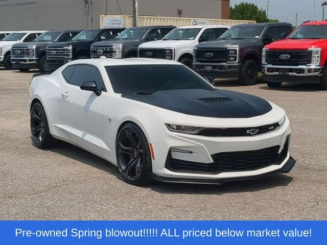 Used 2024 White Chevrolet SS image 15