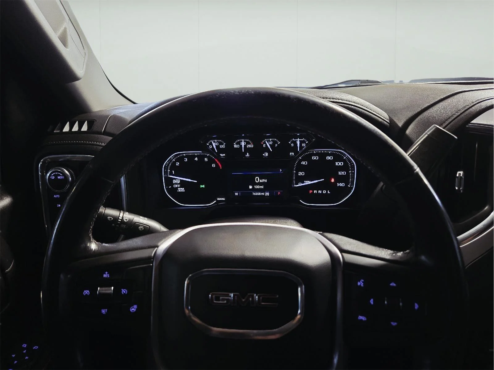 Used 2021 Summit White GMC Elevation image 34