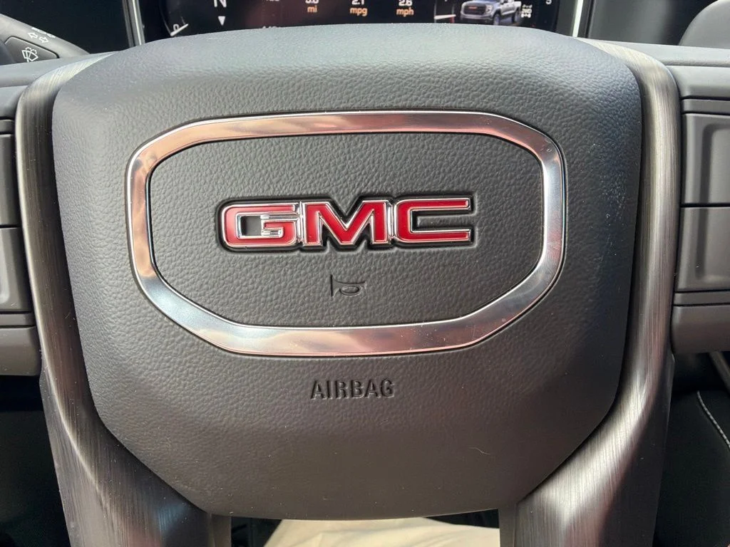 New 2026 White GMC AT4X image 17