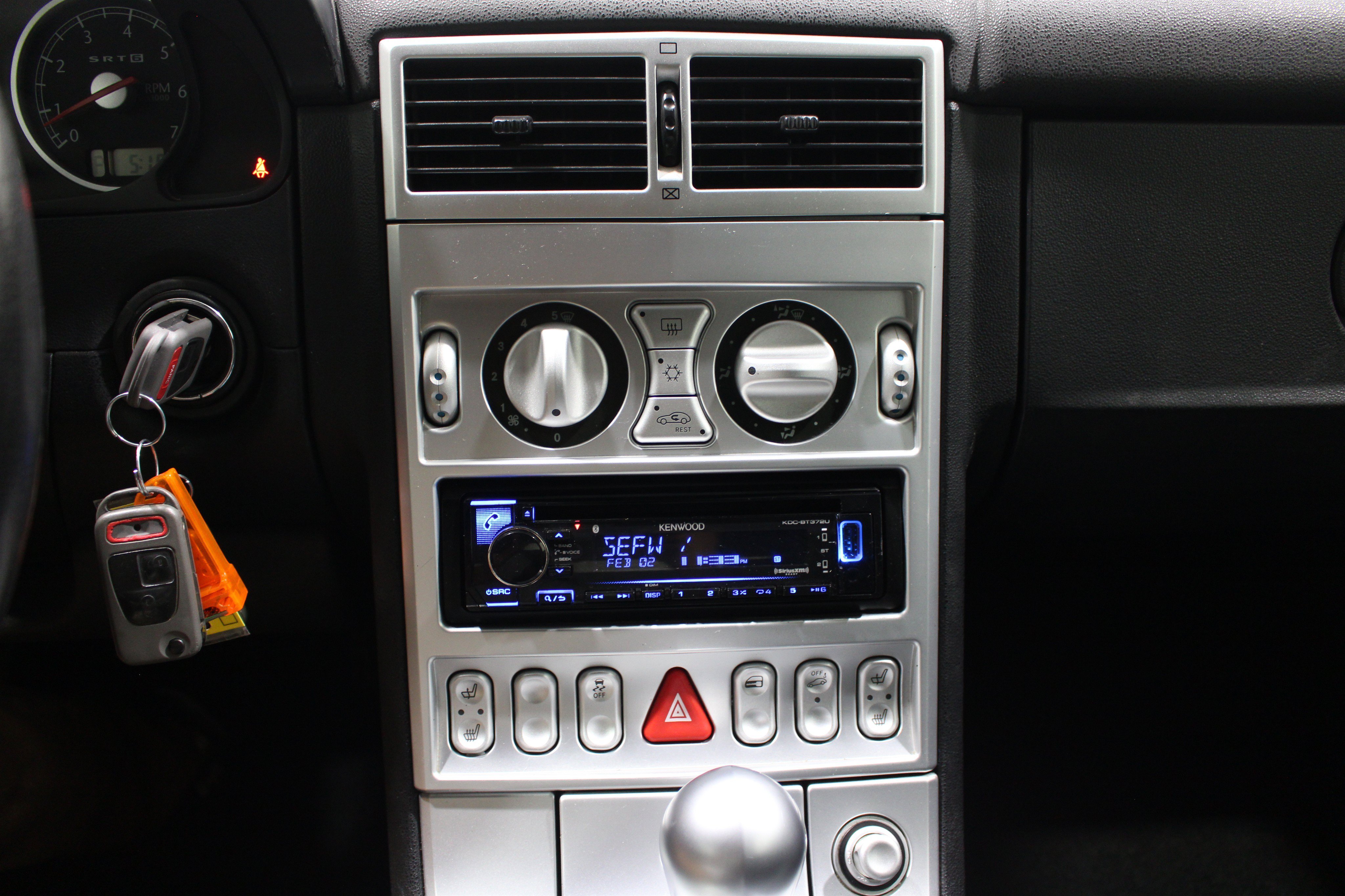 Used 2005 Black Chrysler SRT6 image 11