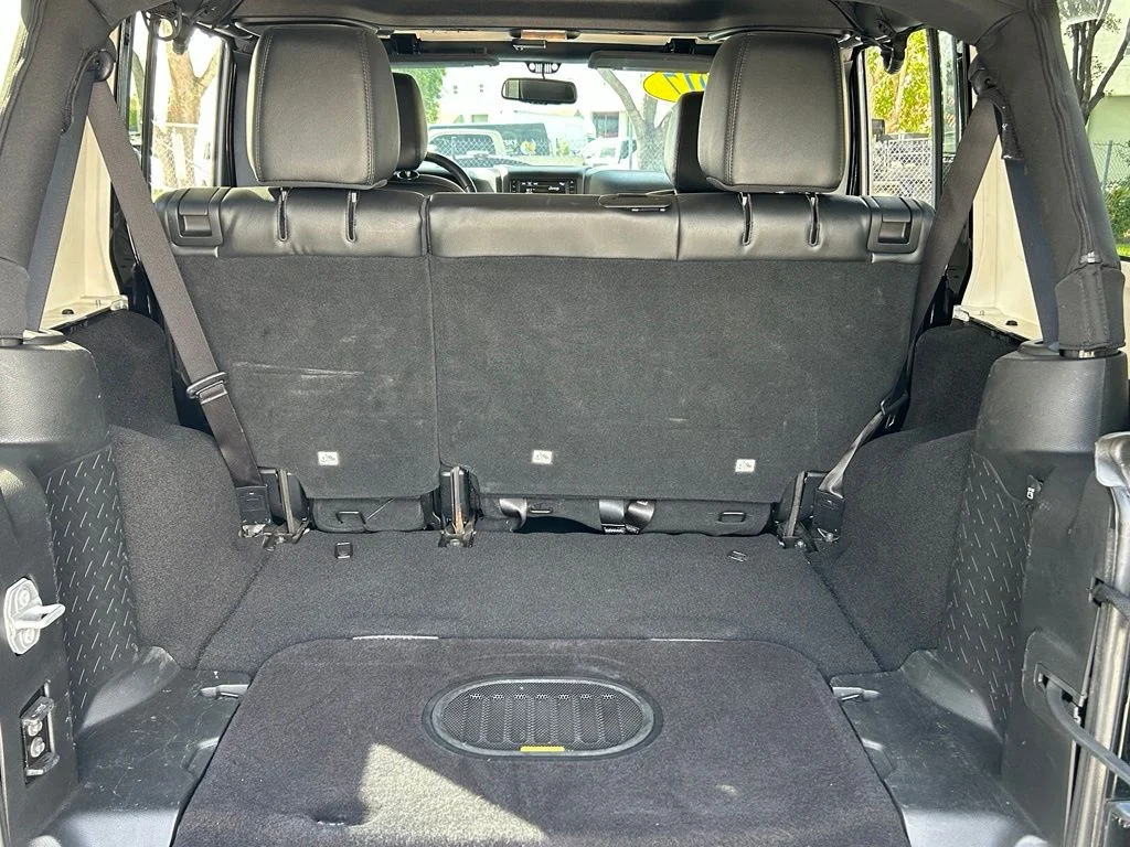Certified Used 2017 Black Jeep Unlimited Sahara image 41