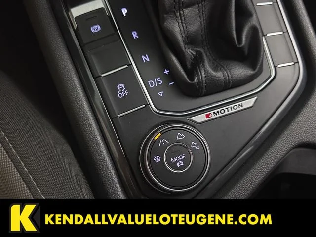 Used 2018  Volkswagen 2.0T S image 21