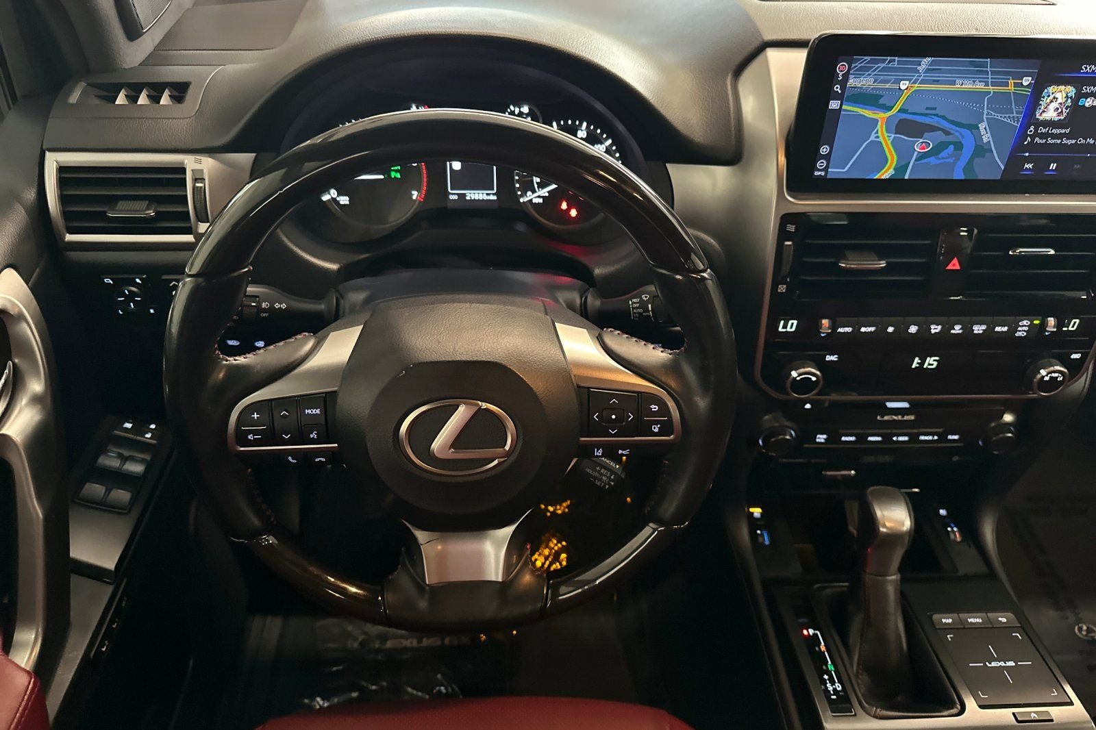Used 2022 Silver Lexus 460 image 16