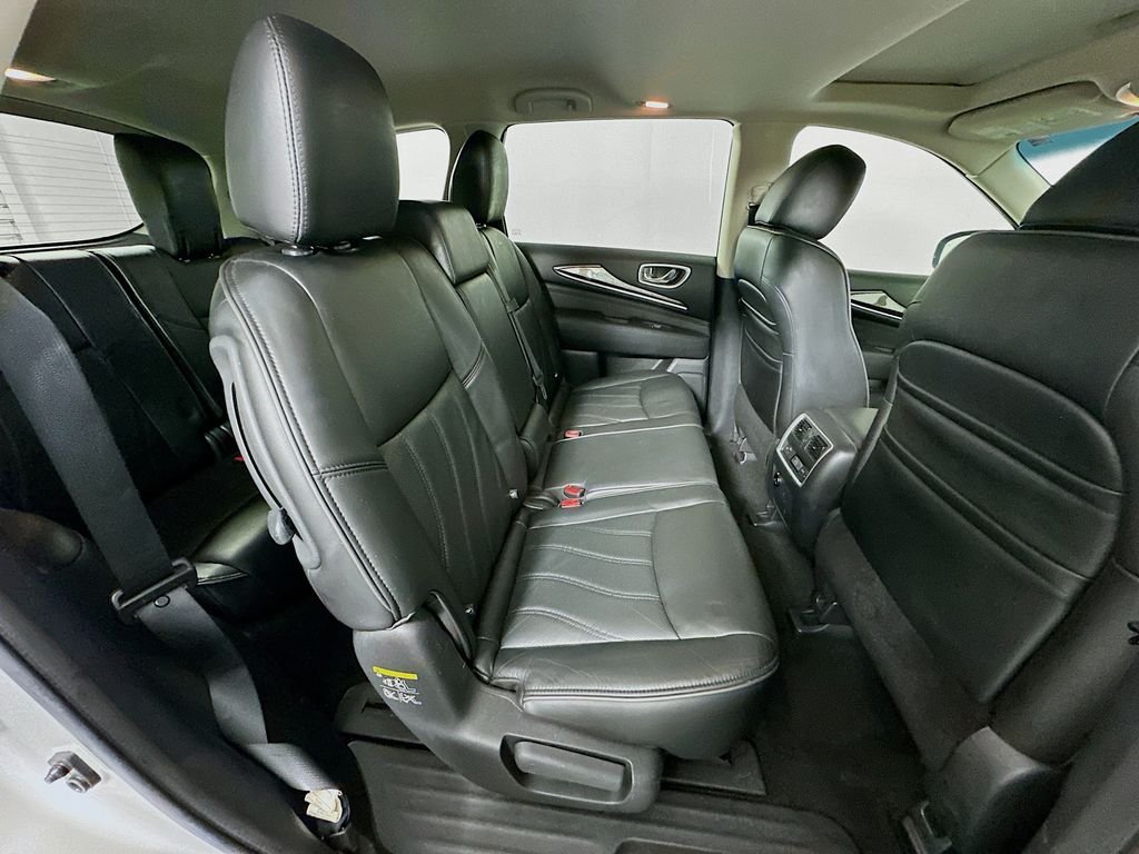 Used 2015 Liquid Platinum INFINITI Base image 28