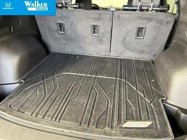 Used 2019 Graphite Metallic Chevrolet Base image 34