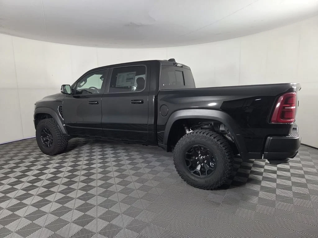 New 2026 Diamond Black Crystal Pearl-Coat Exterior Paint RAM RHO image 7