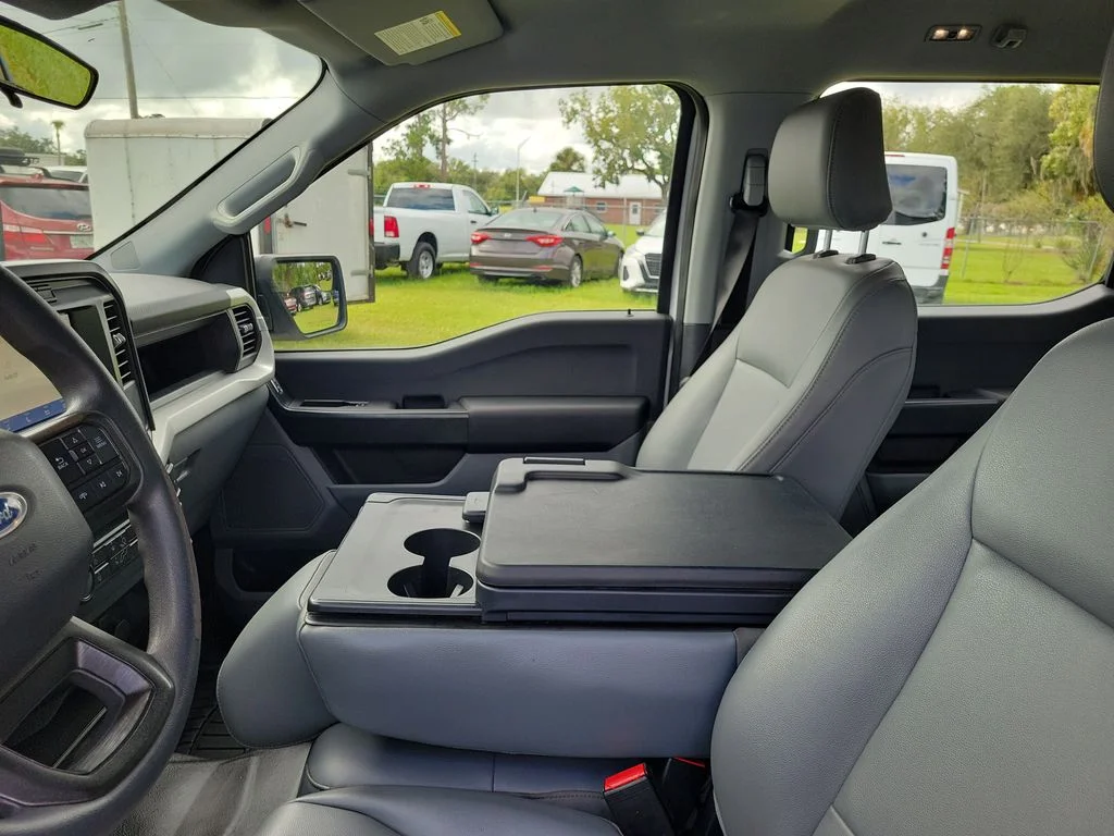 Used 2022 Oxford White Ford XL image 23