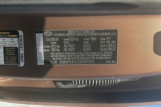 Used 2025 Brown Hyundai Calligraphy image 21