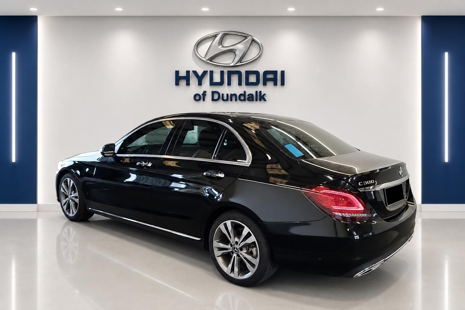 Used 2019 Black Mercedes-Benz C 300 image 2