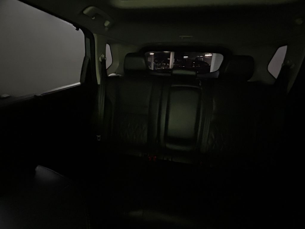 Used 2022 Gray Nissan Platinum image 19