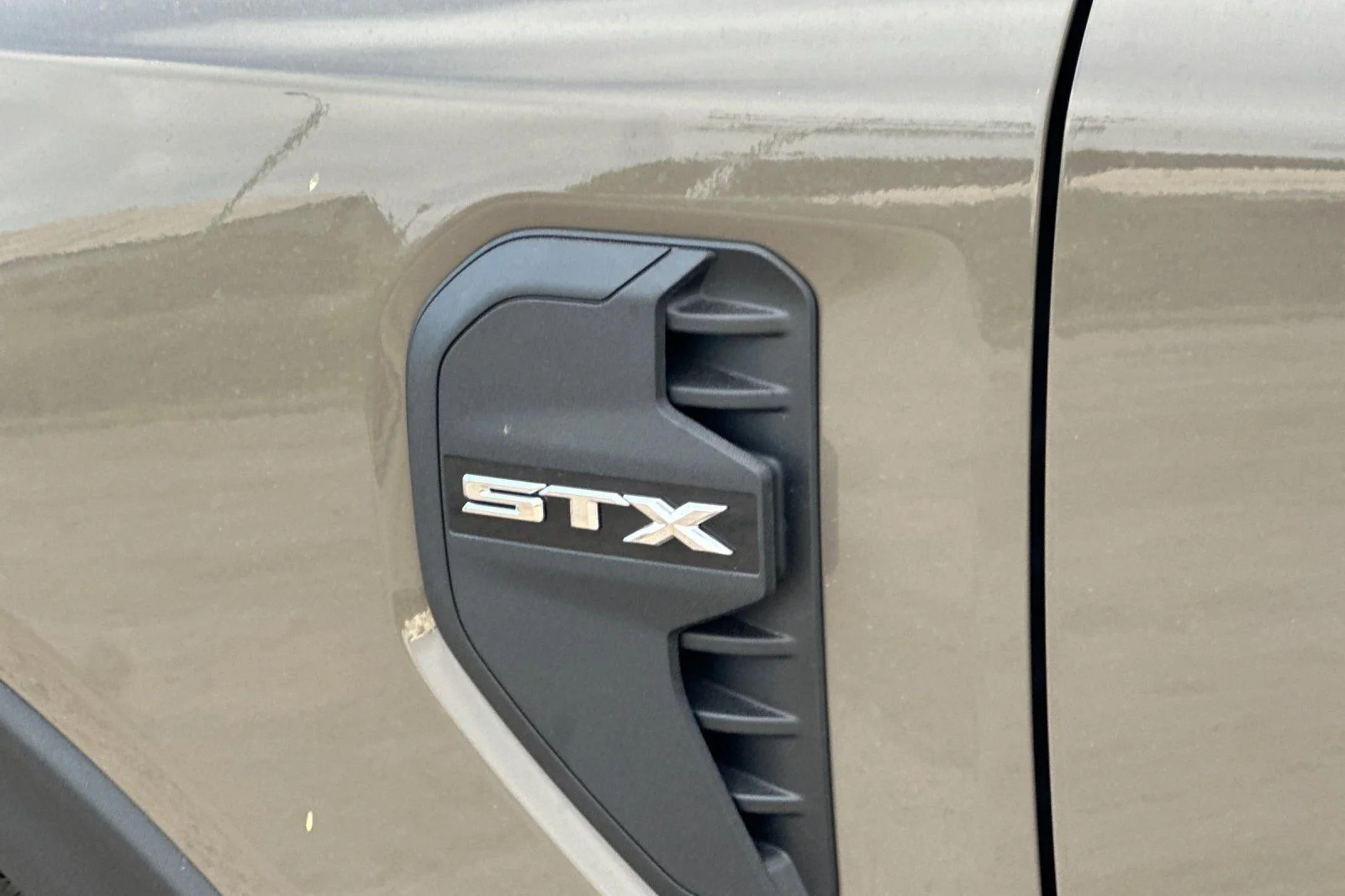 New 2026 Marsh Gray Ford XL image 20