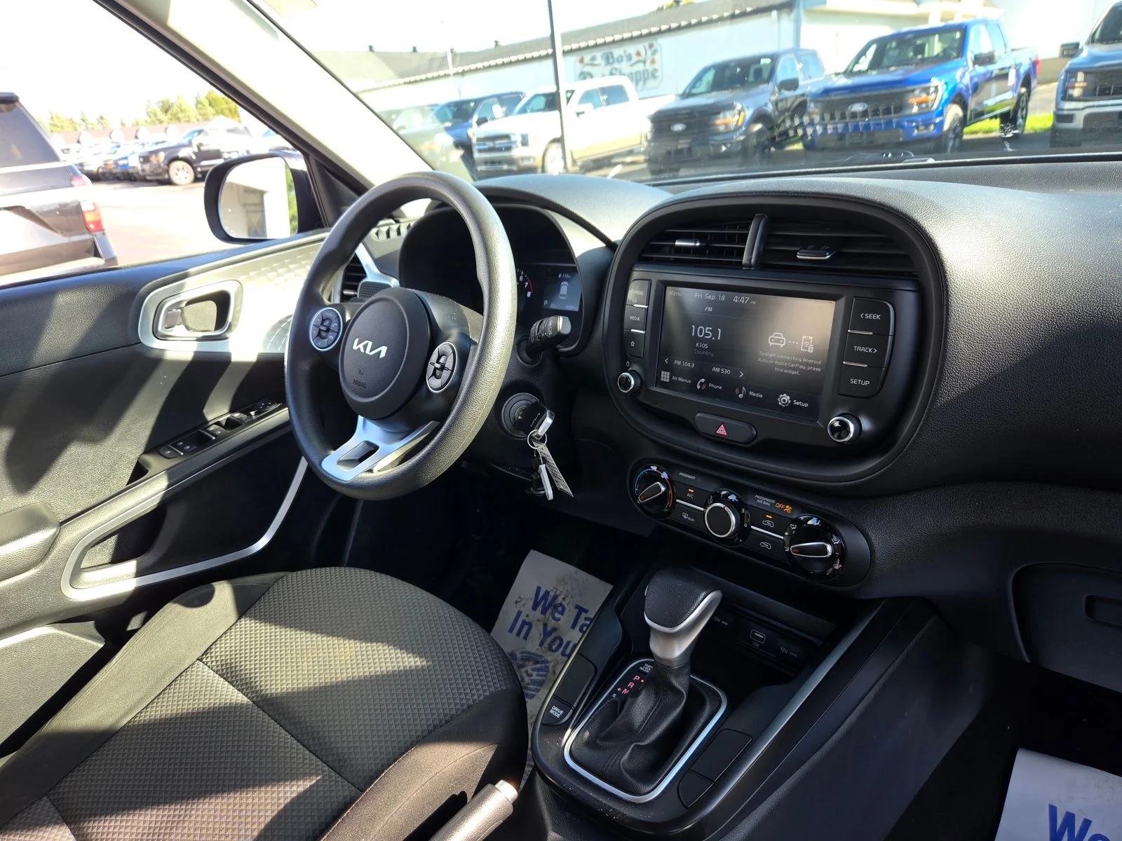 Used 2022 Gray Kia LX image 33