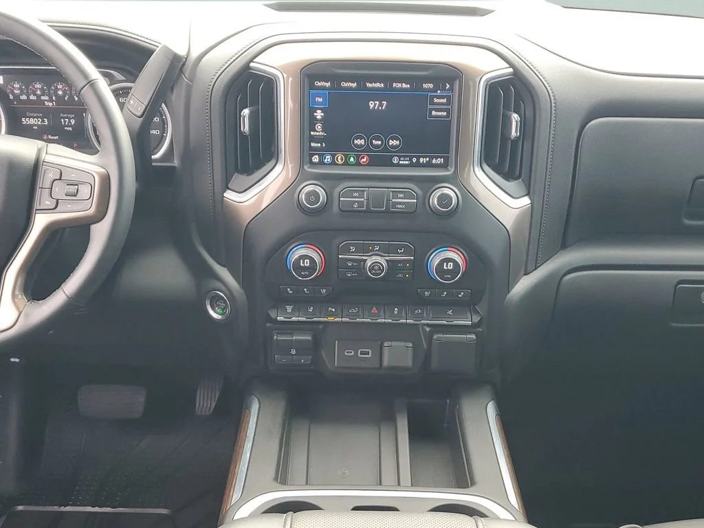 Used 2023 Northsky Blue Metallic Chevrolet High Country image 14