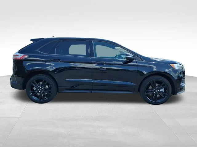 Used 2024 Black Ford ST image 16