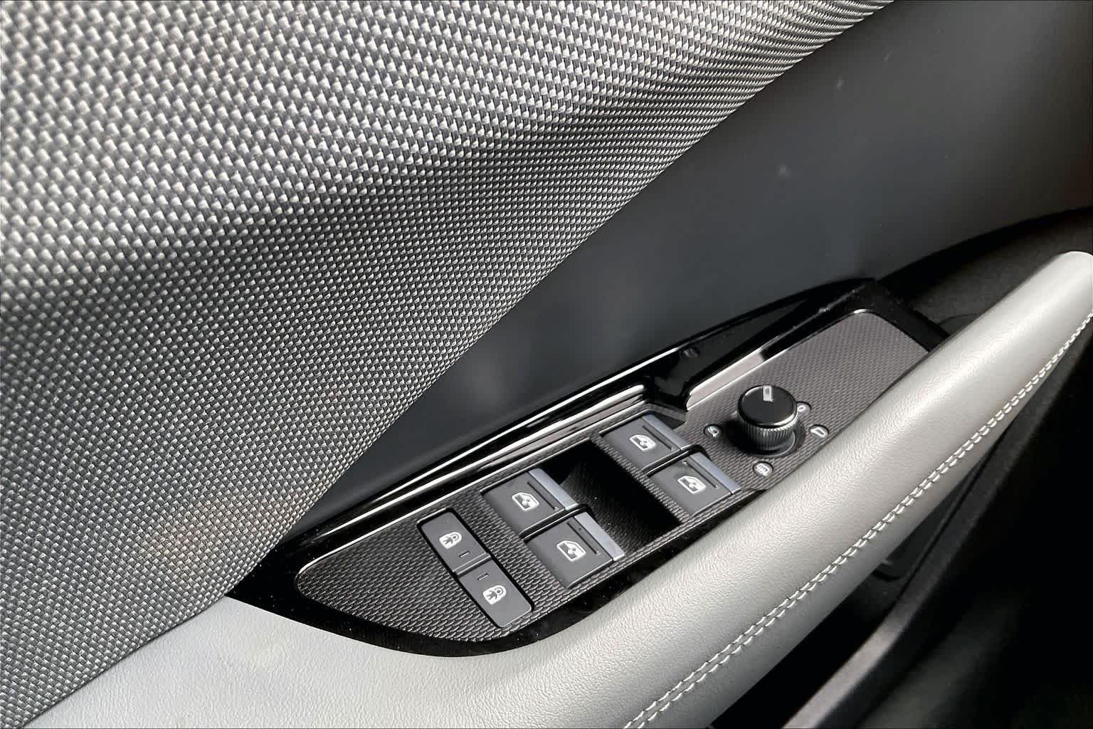 Used 2026 Daytona Gray Pearl Effect Audi S line image 32