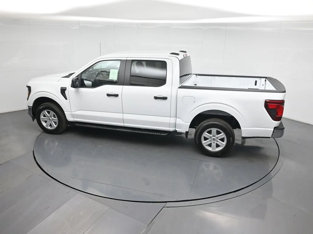 New 2026 White Ford XL image 37