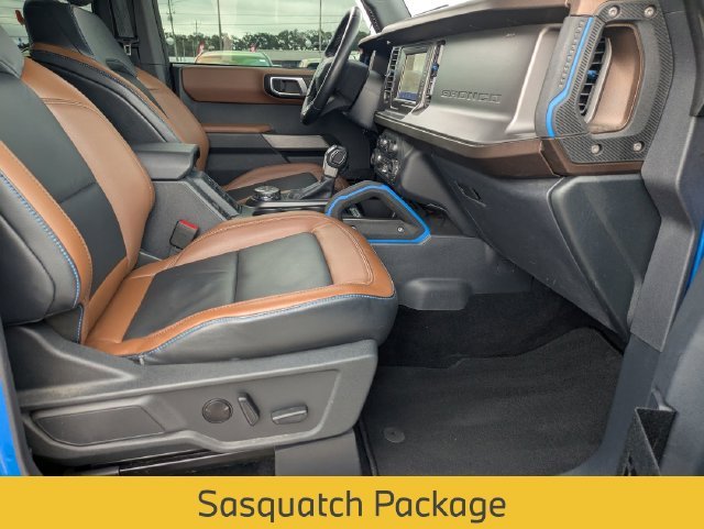Used 2021 Blue Ford Outer Banks image 27