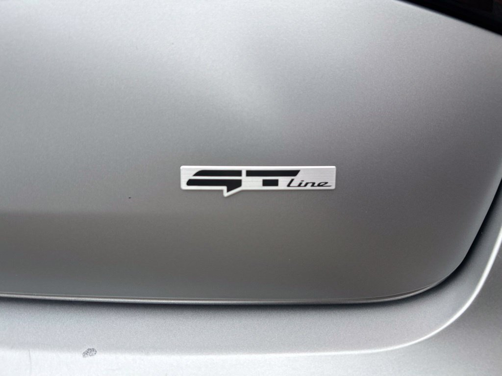 Used 2025 Gray Kia GT-Line image 8