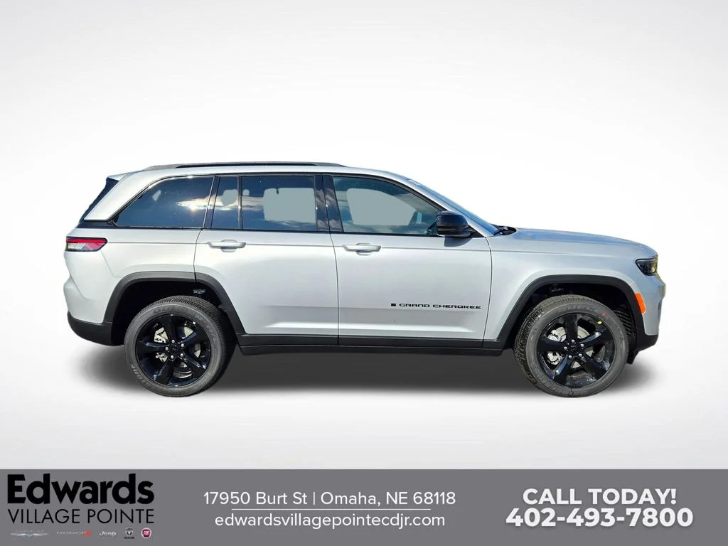 New 2025 Silver Jeep Altitude X image 2