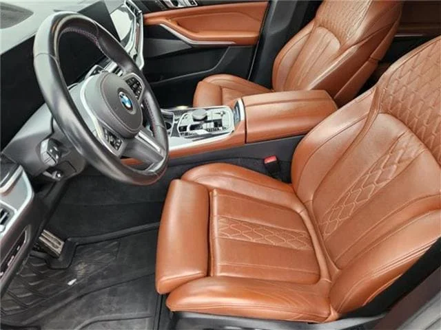 Used 2024 Alpine White BMW M60i All-Wheel Drive Sports Activity Vehicle image 14