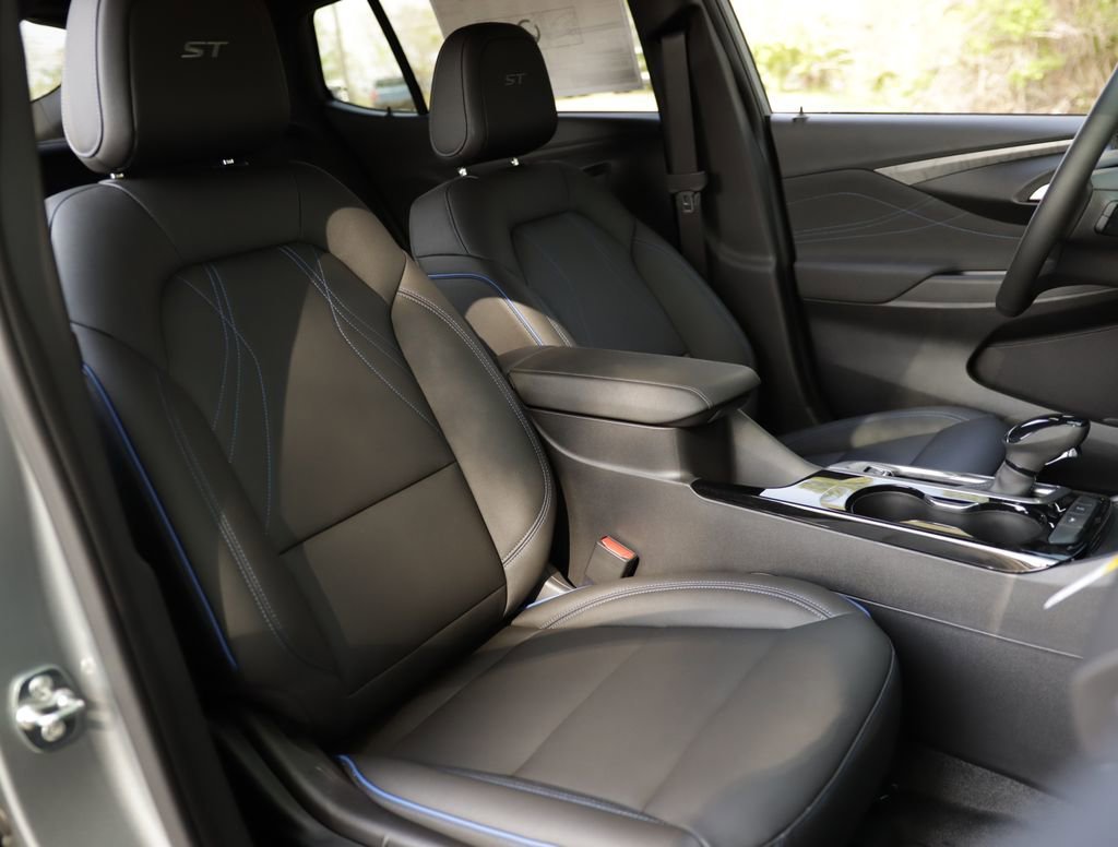 New 2026 Moonstone Gray Metallic Buick Sport Touring image 30