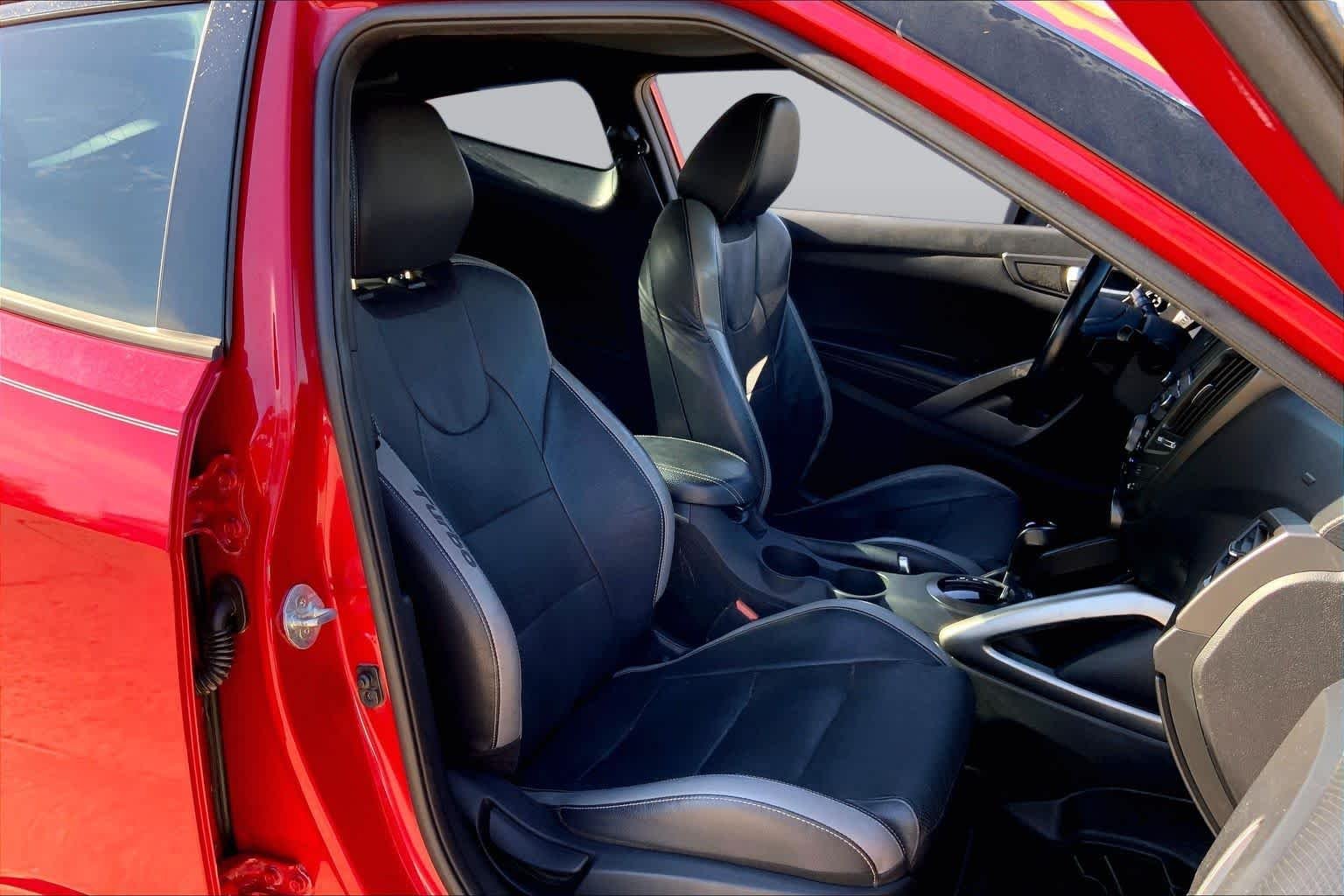 Used 2017 Boston Red Metallic Hyundai Turbo image 9