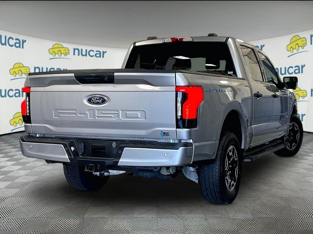 Used 2023 Silver Ford XLT image 6
